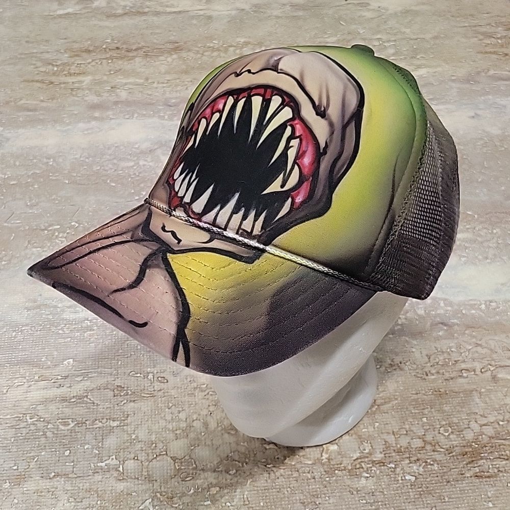 HOMEMADE AIRBRUSHED TOOTHY MONSTER OSFM SNAP BACK
